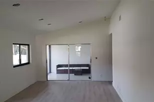 8166 Springtree Rd, Boca Raton, FL 33496 - Photo 4