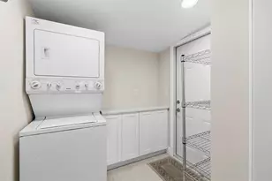 2000 NE 17 Ct, Fort Lauderdale, FL 33304 - Photo 38