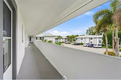 804 SE Central Pkwy, Unit #12, Stuart, FL 34994 - Photo 18