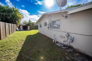 9370 NW 25th Ct, Sunrise, FL 33322 - Photo 40