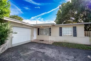 9370 NW 25th Ct, Sunrise, FL 33322 - Photo 4