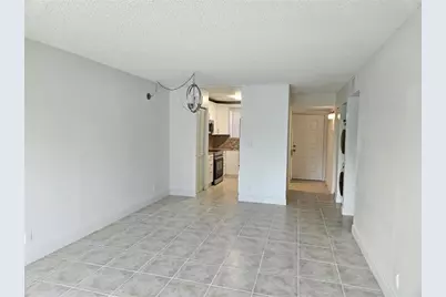 11453 NW 39th Ct, Unit #211, Coral Springs, FL 33065 - Photo 6