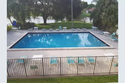 11453 NW 39th Ct, Unit #211, Coral Springs, FL 33065 - Photo 2