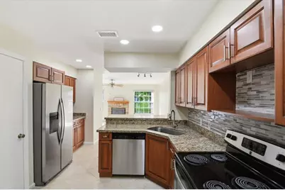 10856  Cypress Glen Dr, Unit #10856, Coral Springs, FL 33071 - Photo 8