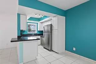 8400 W Sample Rd, Coral Springs, FL 33065 - Photo 4