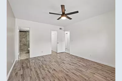 8400 W Sample Rd, Unit #203, Coral Springs, FL 33065 - Photo 16