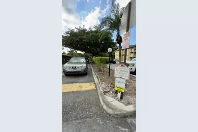 5500 SW 77th Ct, Unit #207, Miami, FL 33155 - Photo 6