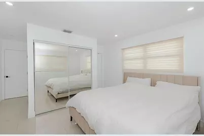 825  Argonaut Isle, Dania Beach, FL 33004 - Photo 16