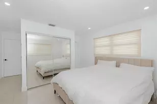 825 Argonaut Isle, Dania Beach, FL 33004 - Photo 16