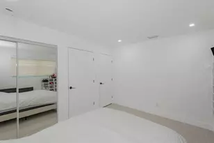 825 Argonaut Isle, Dania Beach, FL 33004 - Photo 20