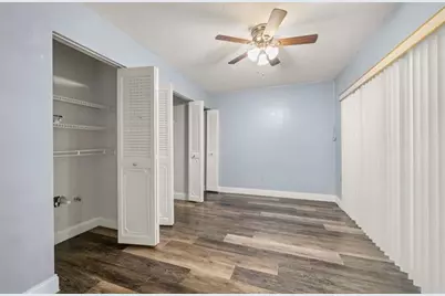 370  Fairway Circle, Unit #13, Weston, FL 33326 - Photo 32