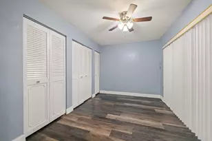 370 Fairway Cir, Weston, FL 33326 - Photo 34