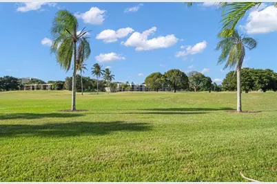370  Fairway Circle, Unit #13, Weston, FL 33326 - Photo 24