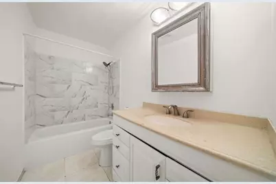 370  Fairway Circle, Unit #13, Weston, FL 33326 - Photo 38