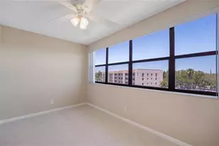 10101 Sunrise Lakes Blvd, Sunrise, FL 33322 - Photo 18