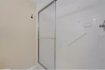 10101  Sunrise Lakes Blvd, Unit #410, Sunrise, FL 33322 - Photo 20