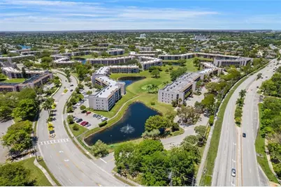 10101  Sunrise Lakes Blvd, Unit #410, Sunrise, FL 33322 - Photo 34