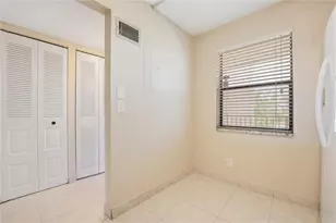 10101 Sunrise Lakes Blvd, Sunrise, FL 33322 - Photo 8
