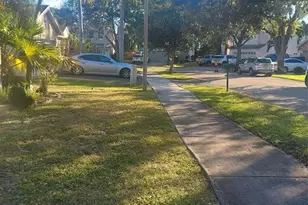 1424 NW 49th Ave, Coconut Creek, FL 33063 - Photo 4