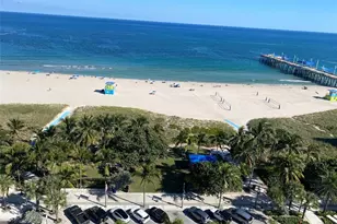 305 N Pompano Beach Blvd, Pompano Beach, FL 33062 - Photo 2