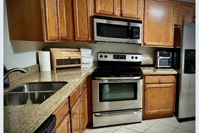 9774  Lancaster Pl, Boca Raton, FL 33434 - Photo 6