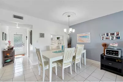 7807  Golf Circle Dr, Unit #211, Margate, FL 33063 - Photo 6