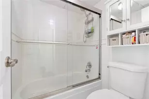 7807 Golf Cir Dr, Margate, FL 33063 - Photo 18