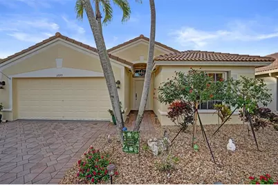 12095  Roma Rd, Boynton Beach, FL 33437 - Photo 2