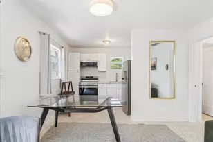 421 SW 9th St, Miami, FL 33130 - Photo 4