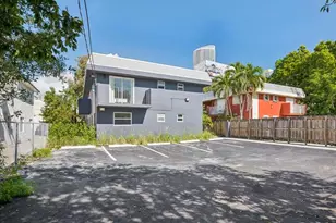 421 SW 9th St, Miami, FL 33130 - Photo 20