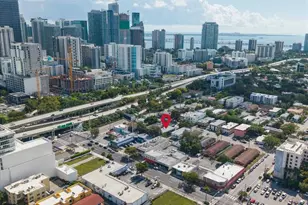 421 SW 9th St, Miami, FL 33130 - Photo 6