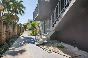 421 SW 9th St, Miami, FL 33130 - Photo 14