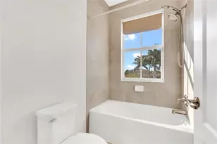 9810 S Miralago Way, Parkland, FL 33076 - Photo 22