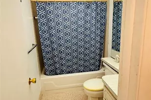 3081 NW 47th Terrace, Lauderdale Lakes, FL 33313 - Photo 8