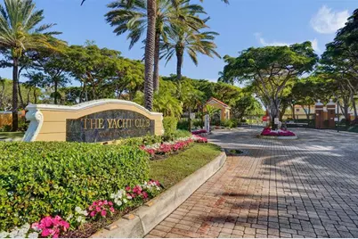 103  Yacht Club Way, Unit #307, Hypoluxo, FL 33462 - Photo 6