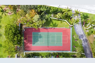 630 NE 20th Ln, Boynton Beach, FL 33435 - Photo 32