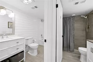 630 NE 20th Ln, Boynton Beach, FL 33435 - Photo 8