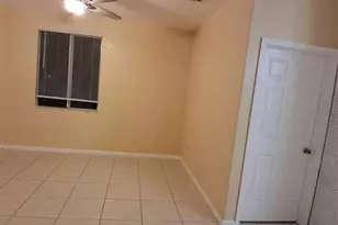 1425 SE 24th Ct, Homestead, FL 33035 - Photo 6