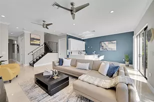 2254 SE 7th St, Pompano Beach, FL 33062 - Photo 10