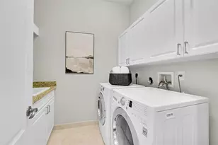 2254 SE 7th St, Pompano Beach, FL 33062 - Photo 36