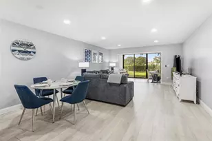 9286 Vista Del Lago, Boca Raton, FL 33428 - Photo 4