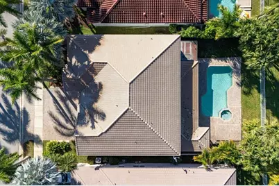 2543  Hunters Run Way, Weston, FL 33327 - Photo 46