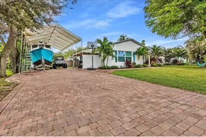 2931 SW 108th Way, Davie, FL 33328 - Photo 2