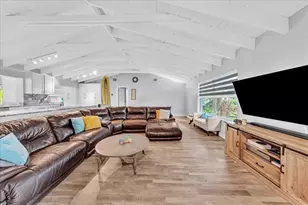 2931 SW 108th Way, Davie, FL 33328 - Photo 8