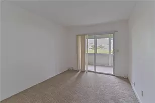 167 Grantham Unit, Deerfield Beach, FL 33442 - Photo 12