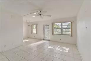 167 Grantham Unit, Deerfield Beach, FL 33442 - Photo 4