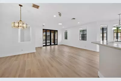 2678  Center Court Dr, Unit #2678, Weston, FL 33332 - Photo 14