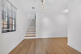 2678 Center Ct Dr, Weston, FL 33332 - Photo 4