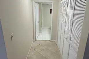 2334 S Cypress Bend Dr, Pompano Beach, FL 33069 - Photo 14