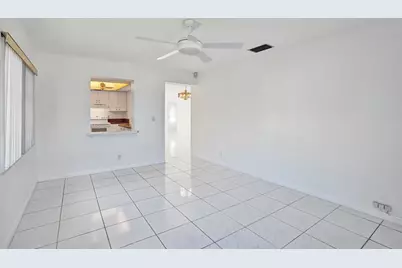 2359 SW 16th Dr, Deerfield Beach, FL 33442 - Photo 12